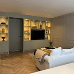 Luxurious, Spacious Appartment